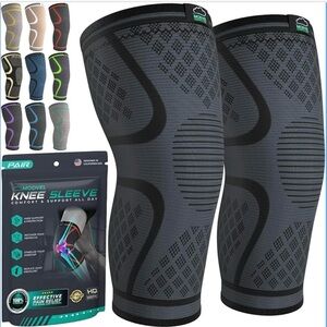 NWT Black & Gray Compression Knee Sleeves